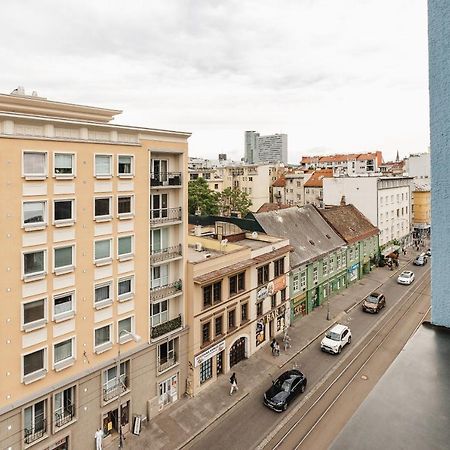 Apartment Friends Bratislava Downtown !!! Luaran gambar