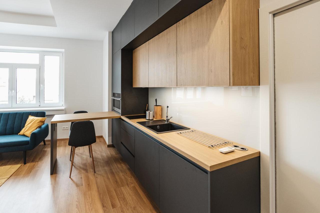 Apartment Friends Bratislava Downtown !!! Luaran gambar